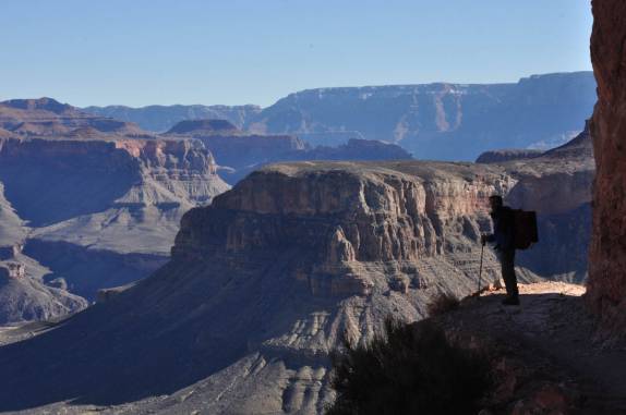 Paisagens de tirar o fôlego na descida do Grand Canyon, no Arizona, nos Estados Unidos